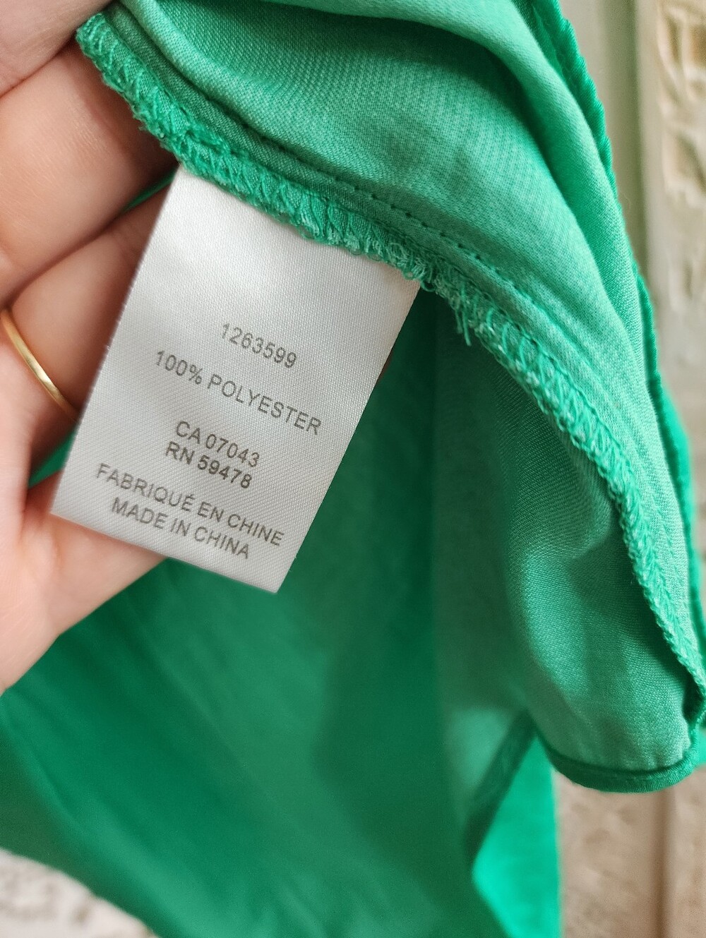 Cupcakes And Cashmere Sleeveless Flutter Sleeve Green Top- Womens Size Small - Picture 2 of 6